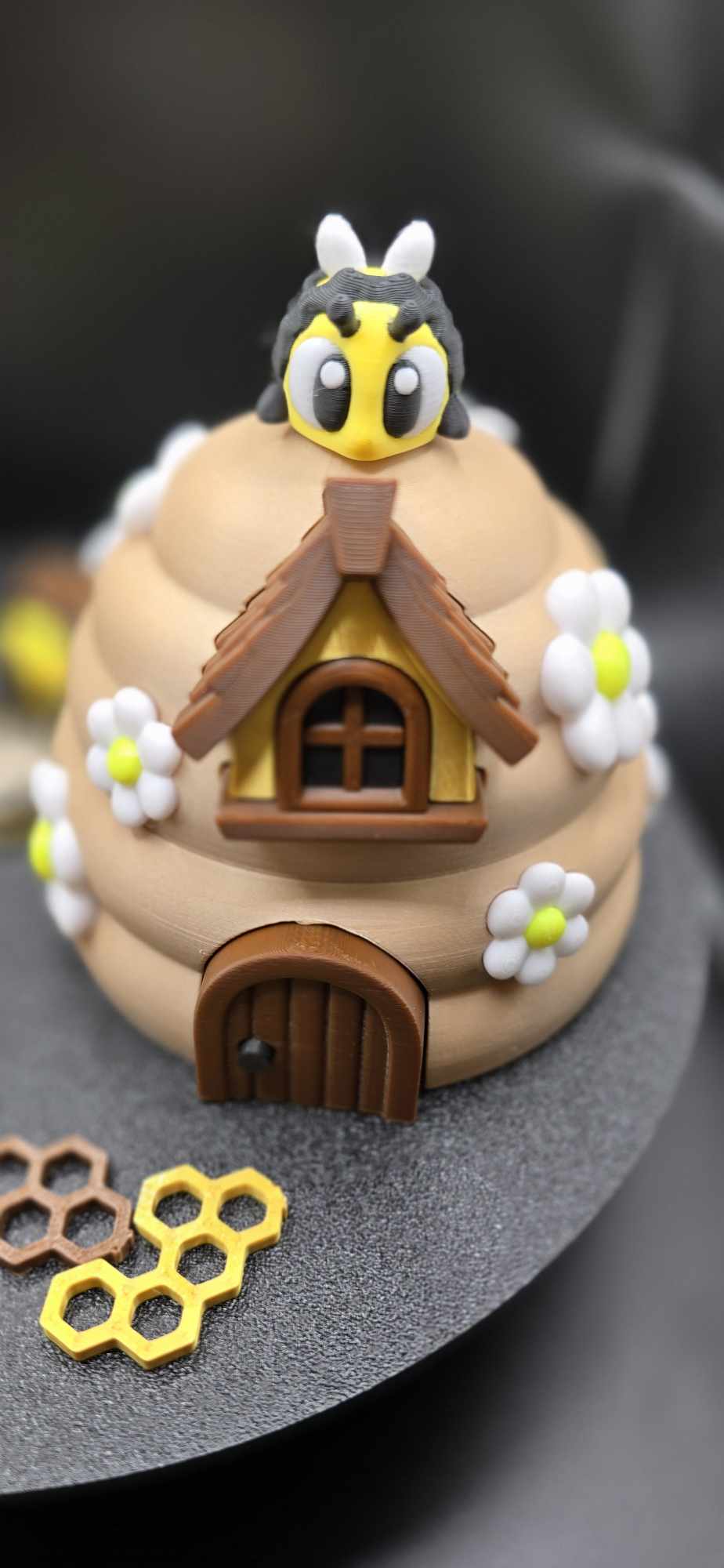 Bee and beehive house