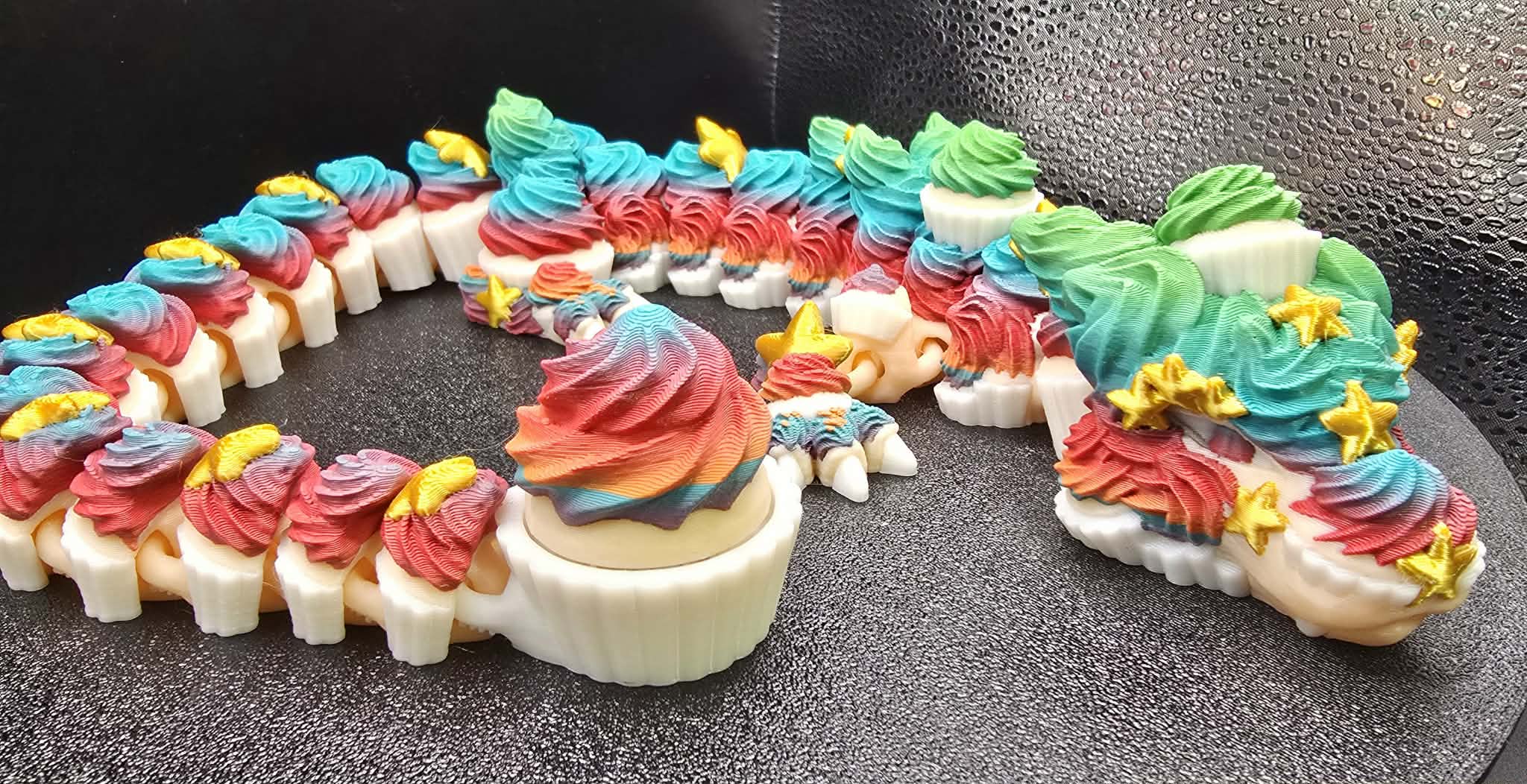 Long cupcake birthday Dragon