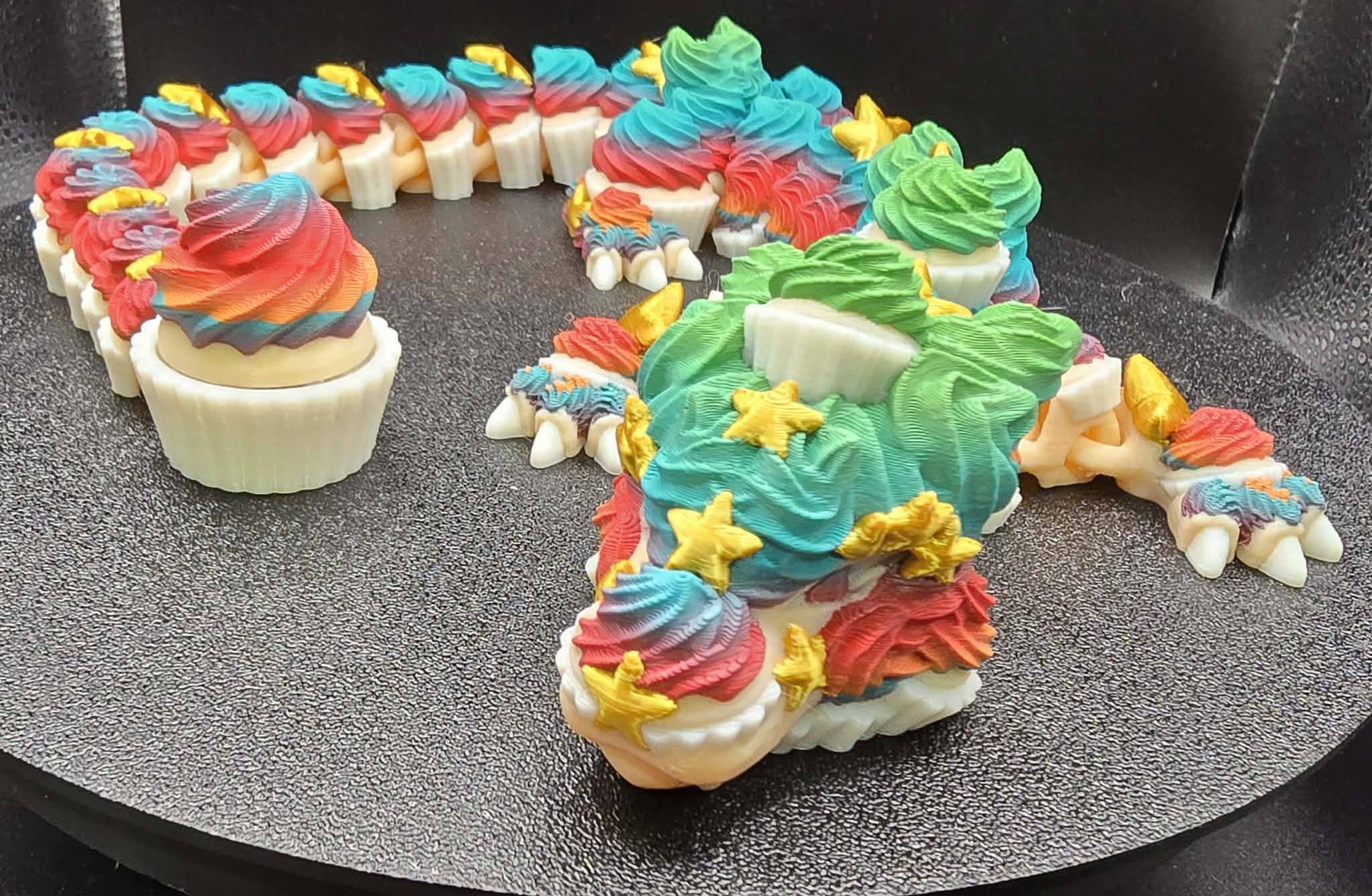 Long cupcake birthday Dragon