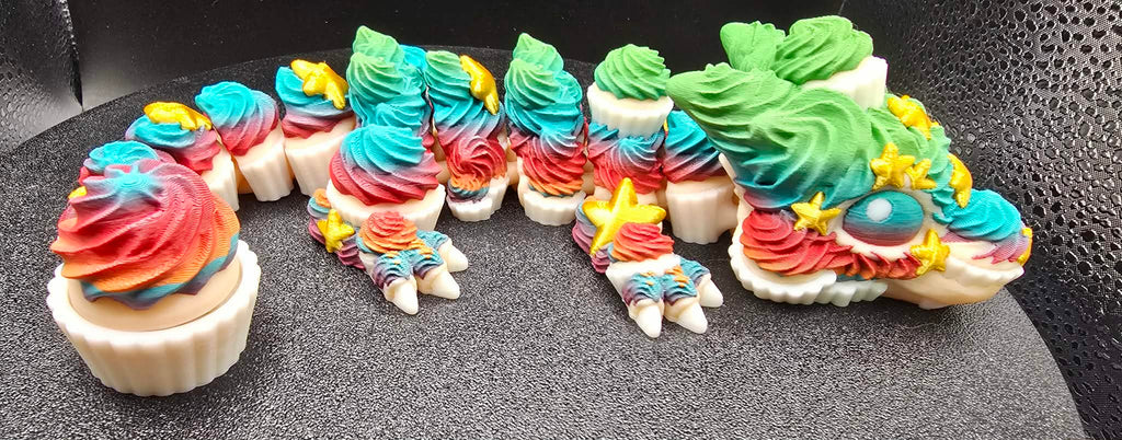 Short cupcake birthday Dragon