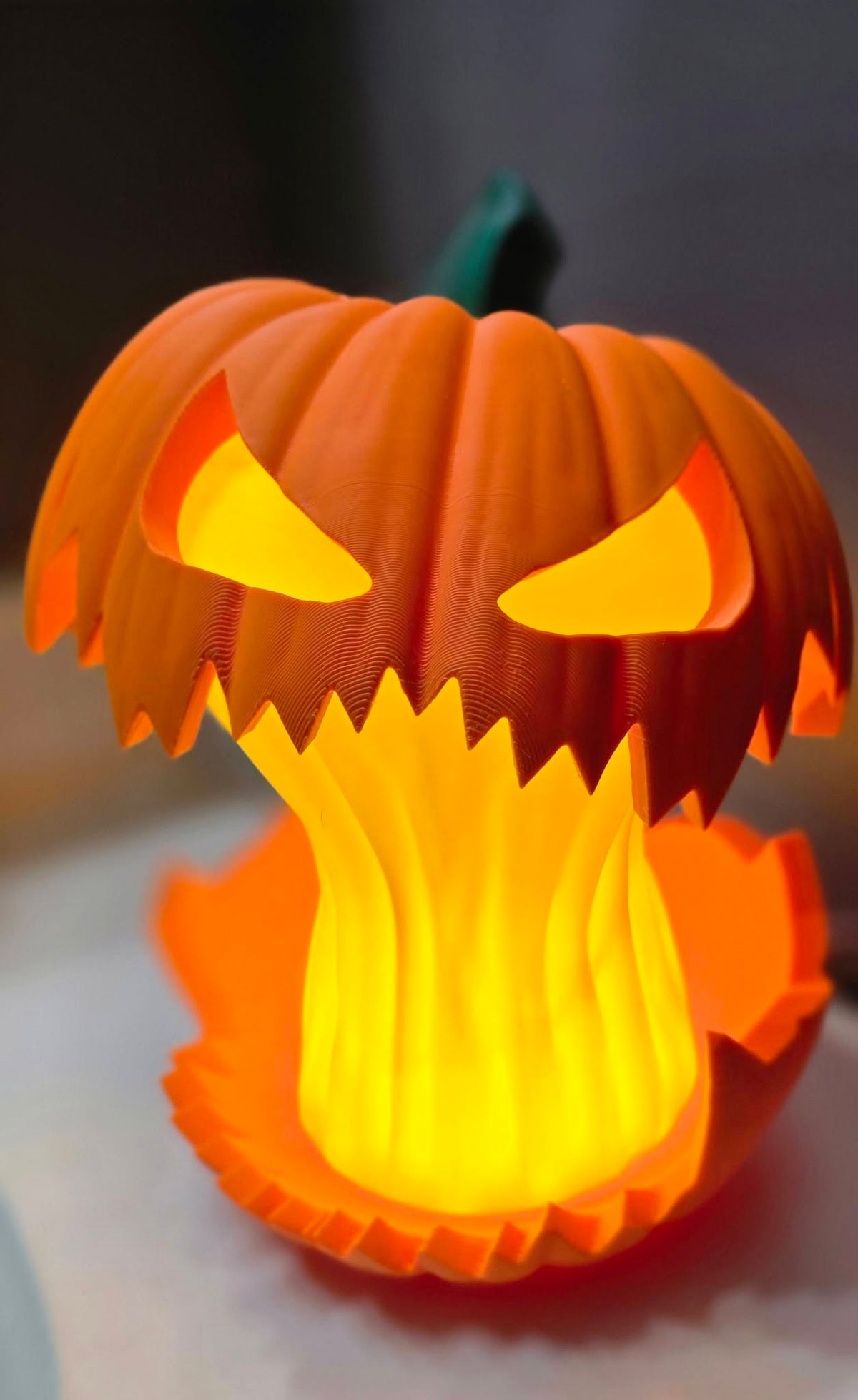 Glowing Pumpkin Lamp |Comes With Remote & Puck Light!