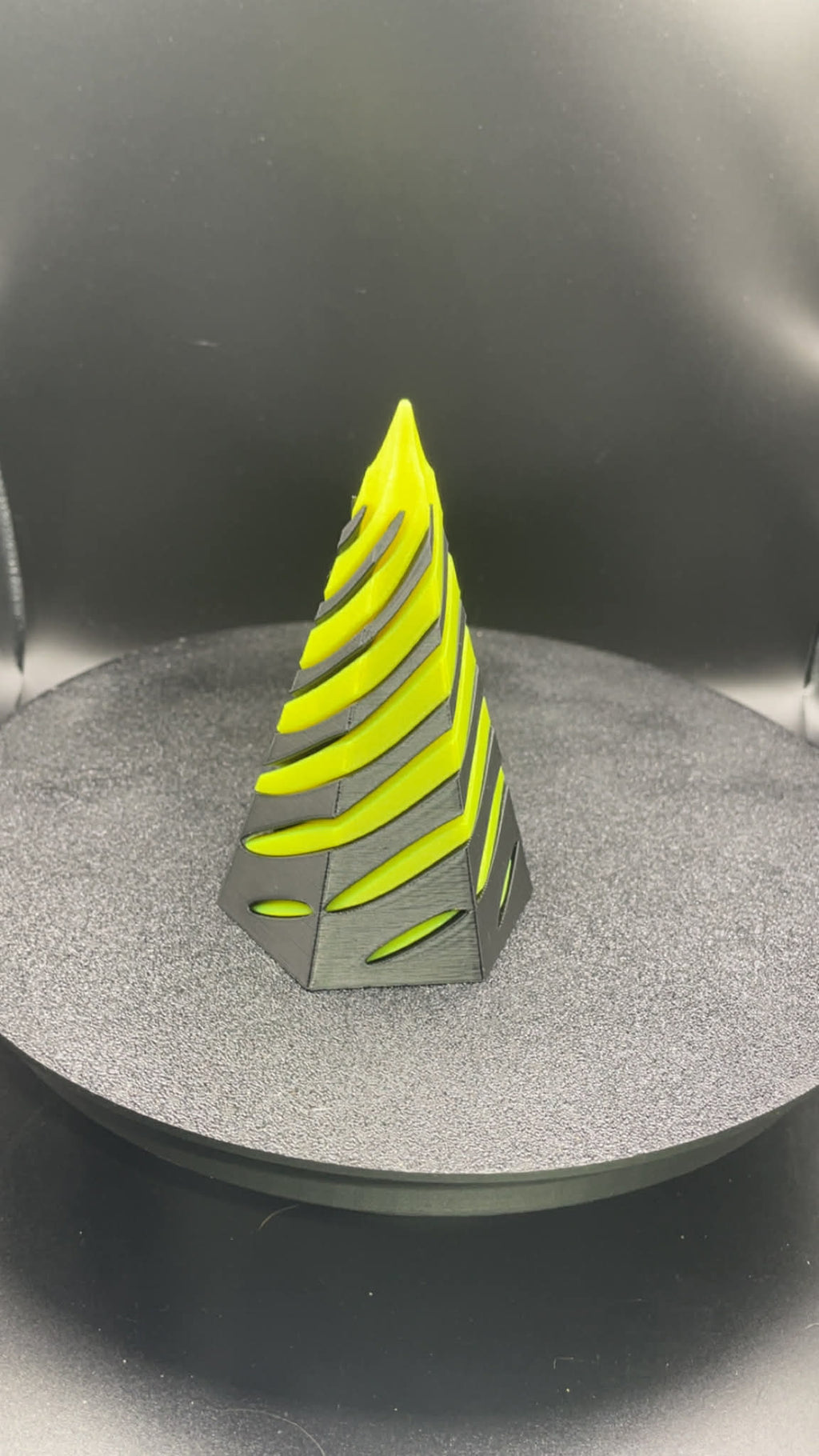 Green/Black Passthrough Fidget